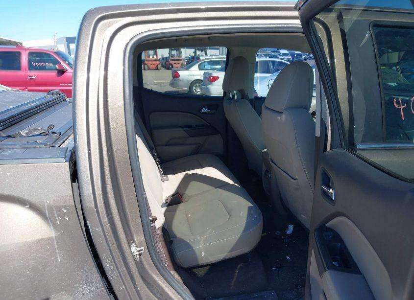 Photo 8 of 2016 Gmc Canyon SLE (VIN 1GTG5CE33G1165744)