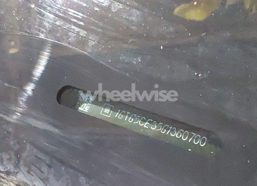 Photo 9 of 2016 Gmc Canyon SLE (VIN 1GTG5CE35G1360700)