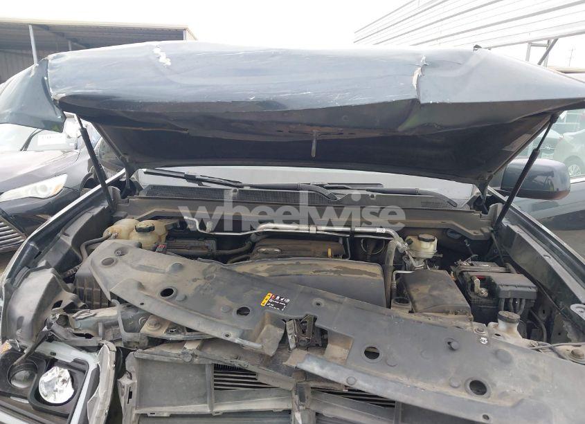 Photo 10 of 2017 Gmc Canyon SLE (VIN 1GTG5CEA5H1213129)