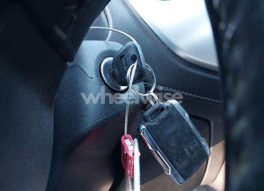 Photo 11 of 2016 Gmc Canyon SLT (VIN 1GTG5DE37G1126726)