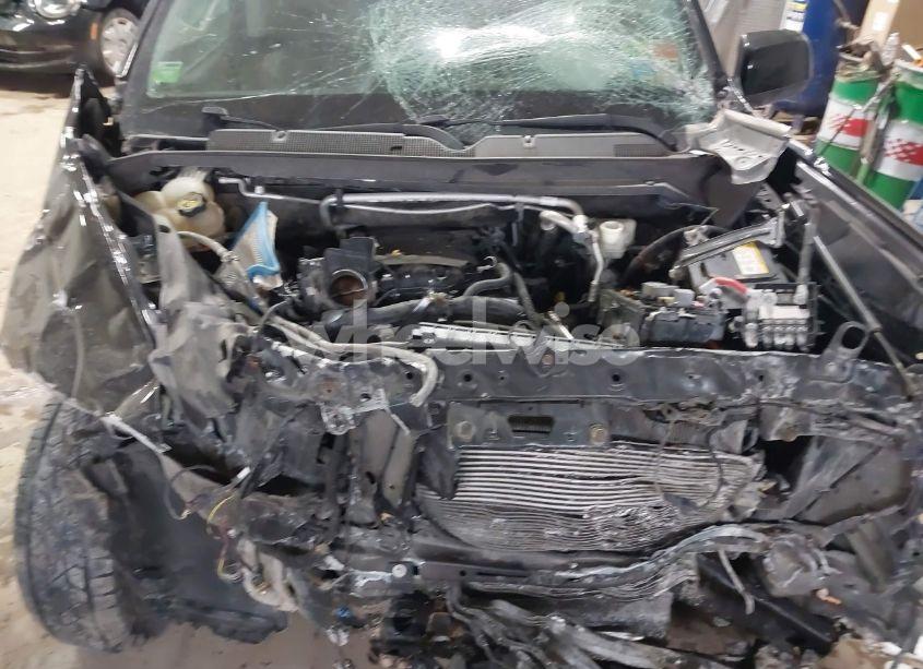 Photo 10 of 2016 Gmc Canyon SLE (VIN 1GTG6CE31G1390466)