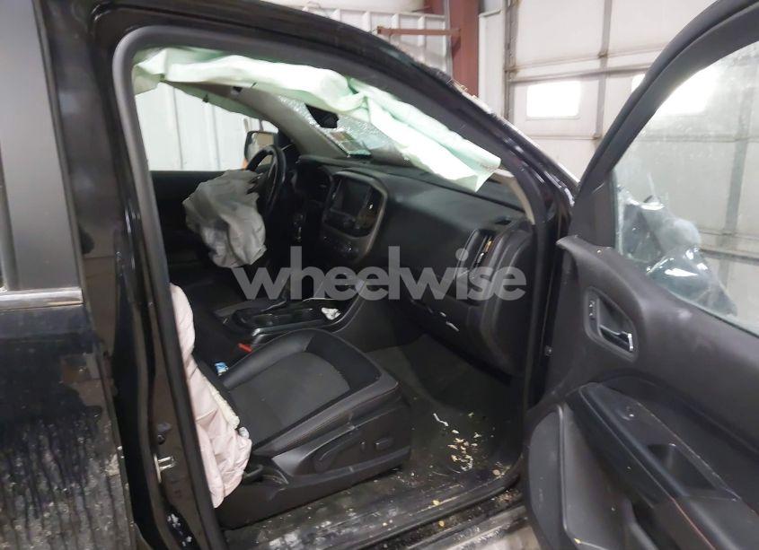 Photo 5 of 2016 Gmc Canyon SLE (VIN 1GTG6CE31G1390466)