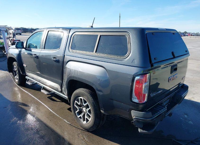 Photo 3 of 2016 Gmc Canyon SLE (VIN 1GTG6CE33G1112703)