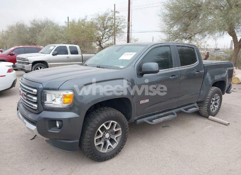 Photo 2 of 2016 Gmc Canyon SLE (VIN 1GTG6CE3XG1224575)