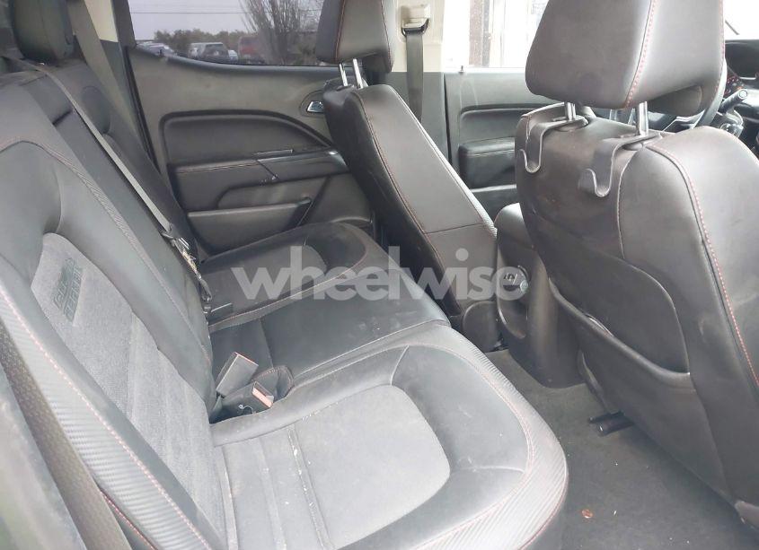 Photo 8 of 2016 Gmc Canyon SLE (VIN 1GTG6CE3XG1224575)