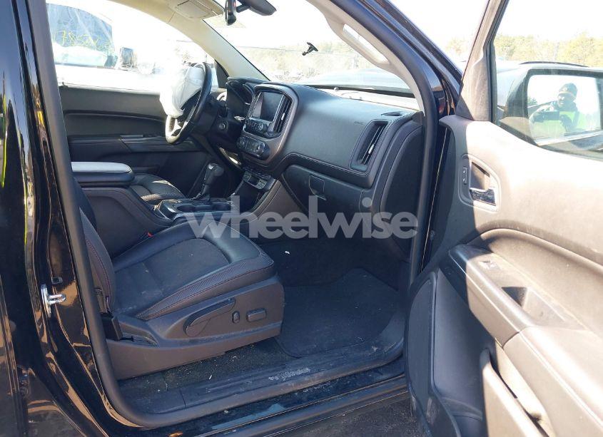 Photo 5 of 2018 Gmc Canyon ALL TERRAIN W/CLOTH/SLE (VIN 1GTG6CEN3J1232123)