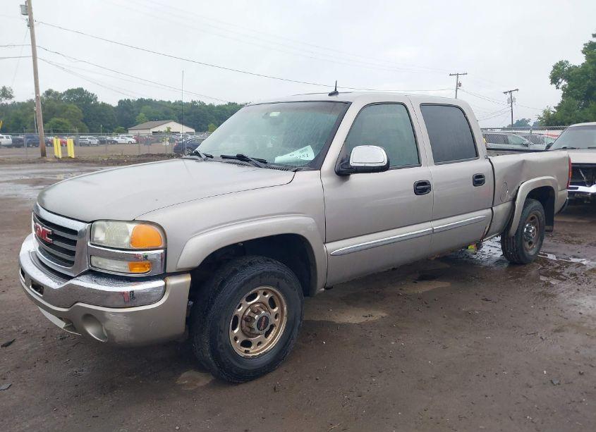 Photo 2 of 2003 Gmc Sierra 1500HD SLE (VIN 1GTGC13U93F159045)