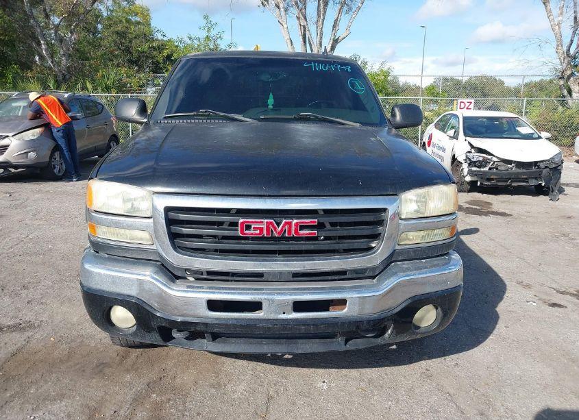 Photo 12 of 2004 Gmc Sierra 2500 SLT (VIN 1GTGC23U04F142481)