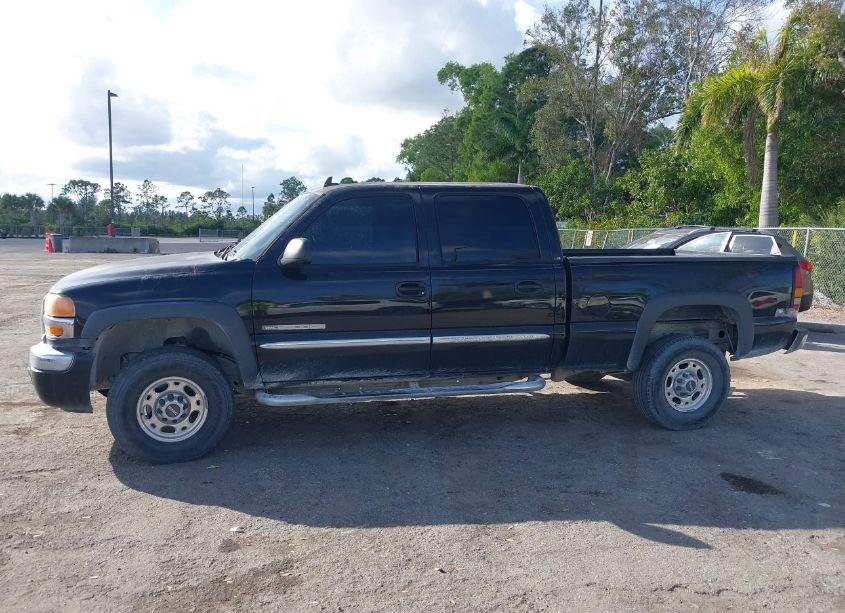 Photo 14 of 2004 Gmc Sierra 2500 SLT (VIN 1GTGC23U04F142481)