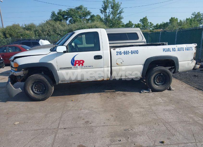 Photo 14 of 2004 Gmc Sierra 2500 WORK TRUCK (VIN 1GTGC24U74Z194008)