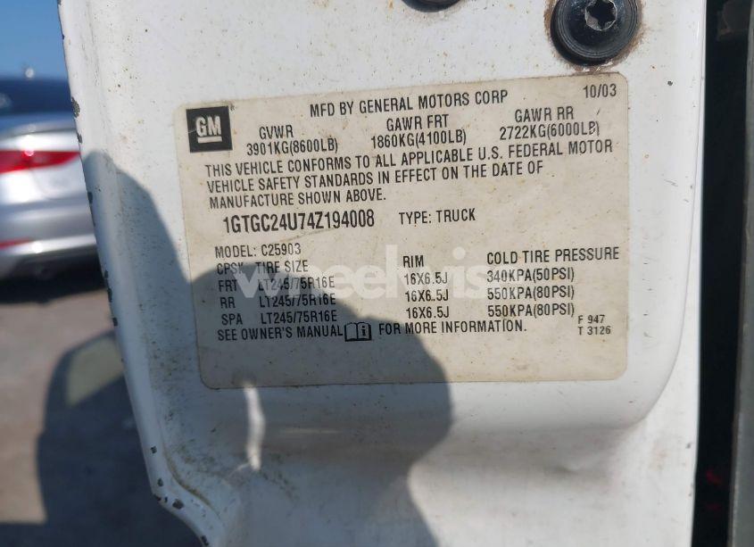Photo 9 of 2004 Gmc Sierra 2500 WORK TRUCK (VIN 1GTGC24U74Z194008)