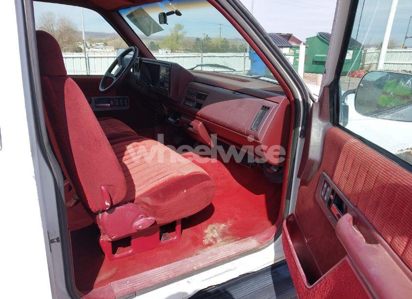 Photo 5 of 1994 Gmc Sierra C2500 (VIN 1GTGC29K6RE565925)