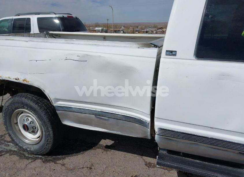 Photo 6 of 1994 Gmc Sierra C2500 (VIN 1GTGC29K6RE565925)