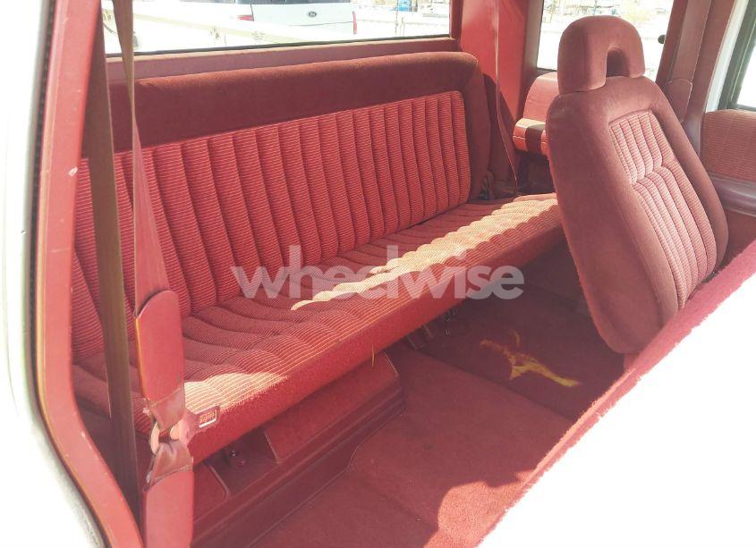 Photo 8 of 1994 Gmc Sierra C2500 (VIN 1GTGC29K6RE565925)