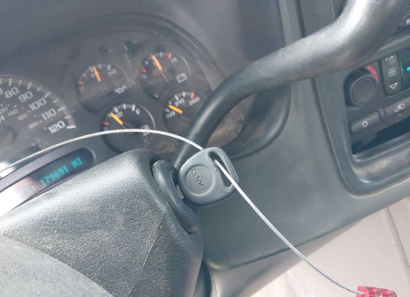 Photo 11 of 2005 Gmc Sierra 1500HD SLT (VIN 1GTGK13U65F953443)