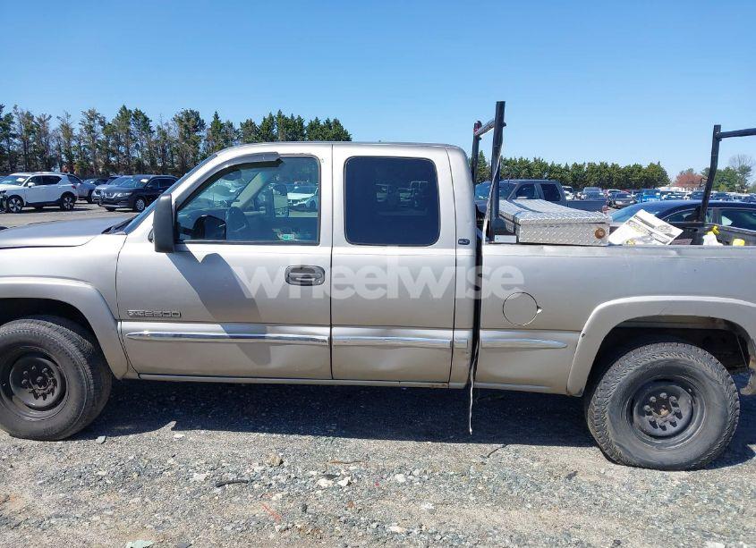 Photo 14 of 2001 Gmc Sierra 2500 SLE (VIN 1GTGK29U41Z253085)