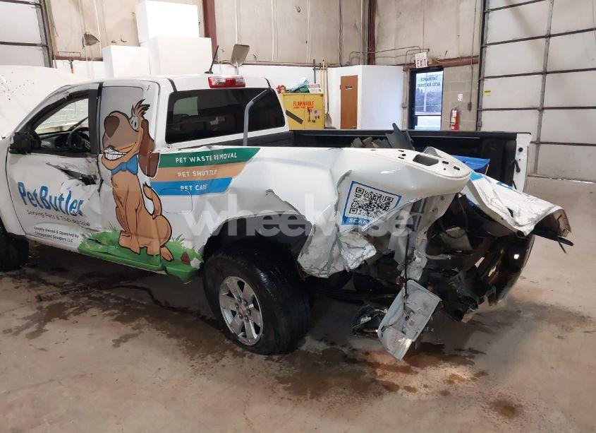 Photo 6 of 2018 Gmc Canyon (VIN 1GTH5BEA2J1131993)