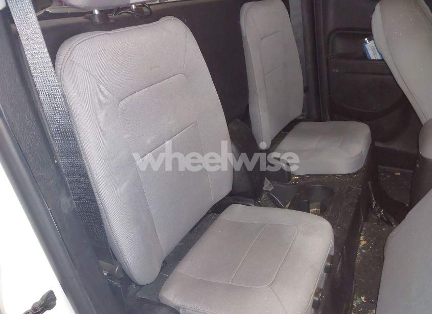 Photo 8 of 2018 Gmc Canyon (VIN 1GTH5BEA2J1131993)