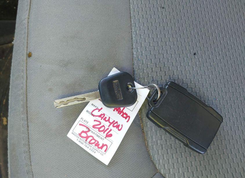 Photo 11 of 2016 Gmc Canyon (VIN 1GTH6BE33G1197718)