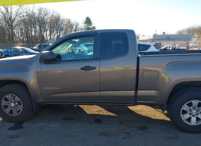 Photo 14 of 2016 Gmc Canyon (VIN 1GTH6BE33G1197718)