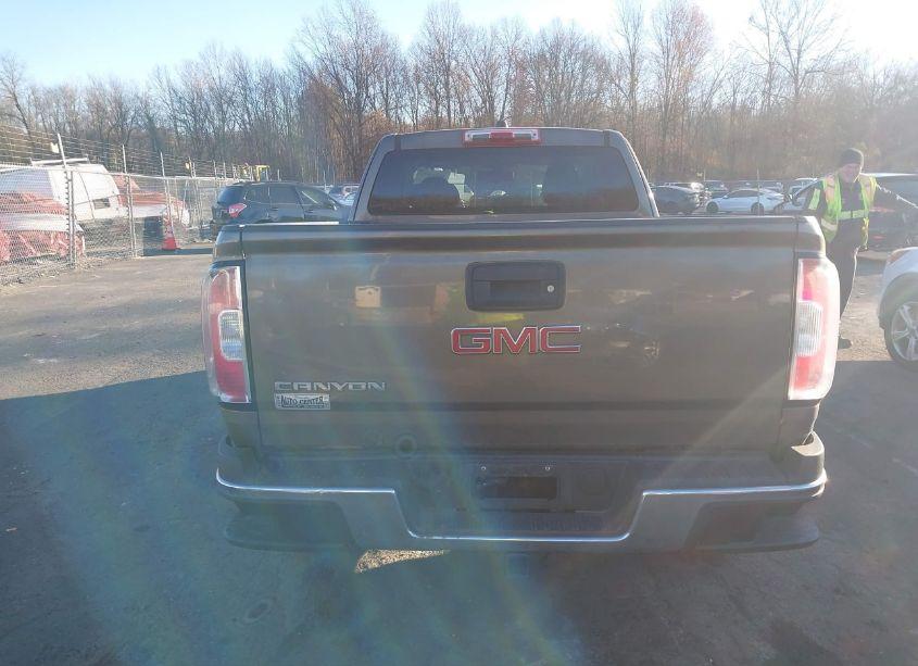 Photo 16 of 2016 Gmc Canyon (VIN 1GTH6BE33G1197718)