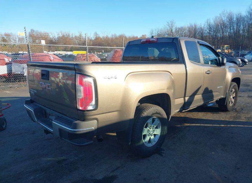 Photo 4 of 2016 Gmc Canyon (VIN 1GTH6BE33G1197718)