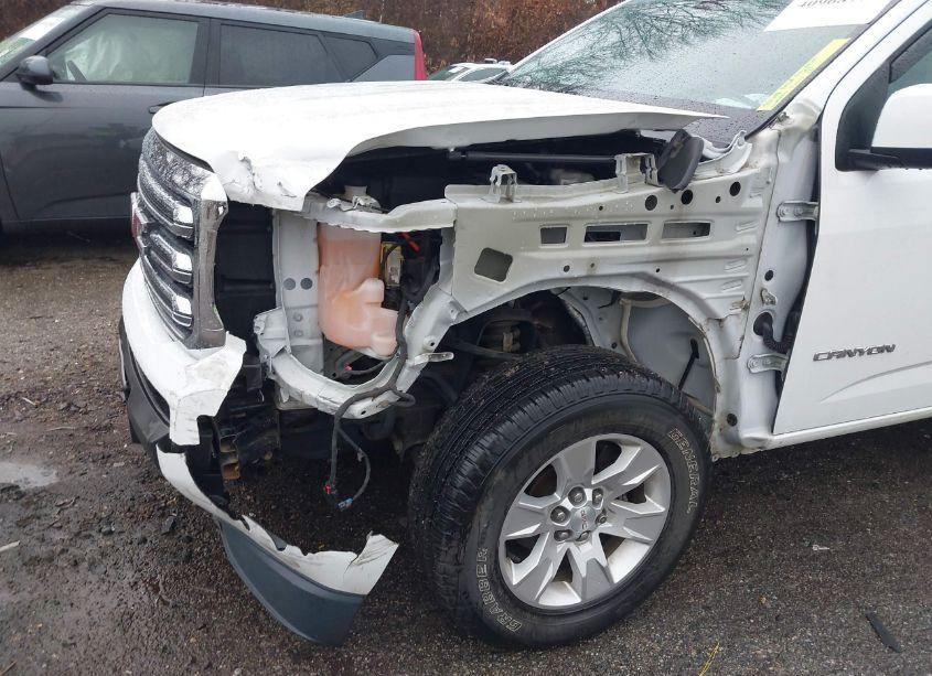 Photo 6 of 2016 Gmc Canyon SLE (VIN 1GTH6CE35G1393049)