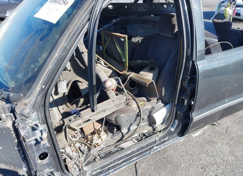 Photo 6 of 2003 Gmc Sierra 2500HD SLE (VIN 1GTHC23153F189238)