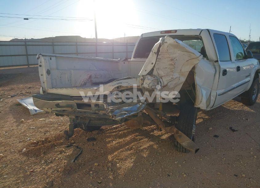 Photo 6 of 2006 Gmc Sierra 2500HD SLE2 (VIN 1GTHC23D46F178472)