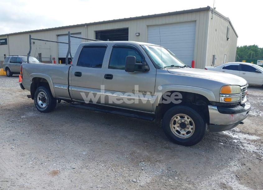 2002 Gmc Sierra 2500HD SLE (VIN 1GTHC23G32F248838) main photo