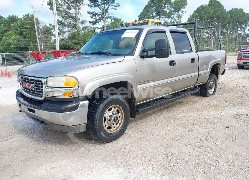 Photo 2 of 2002 Gmc Sierra 2500HD SLE (VIN 1GTHC23G32F248838)