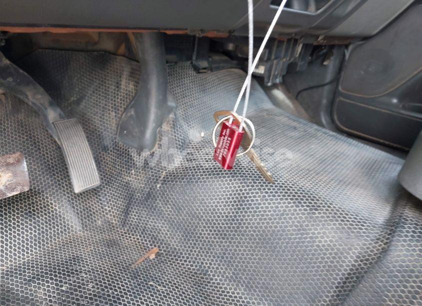 Photo 11 of 2006 Gmc Sierra 2500HD WORK TRUCK (VIN 1GTHC23U36F157077)