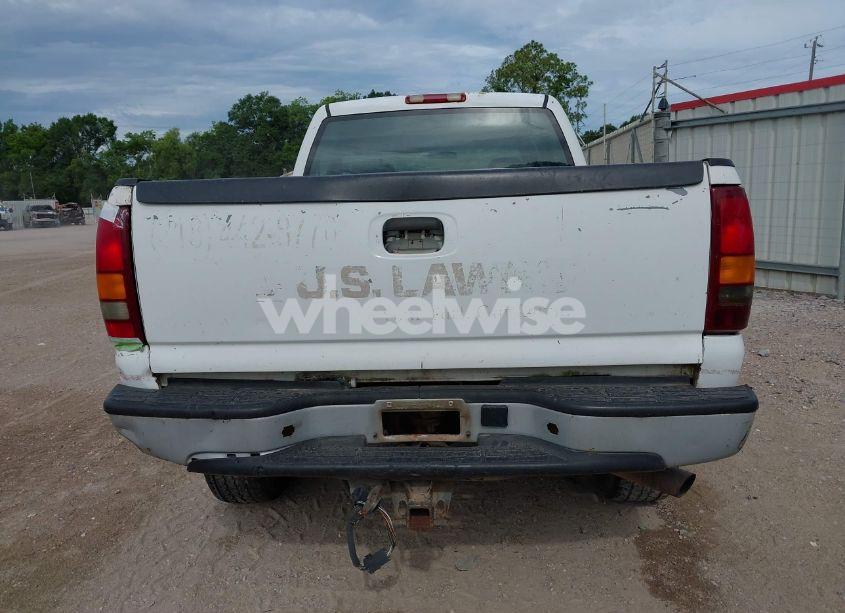 Photo 16 of 2006 Gmc Sierra 2500HD WORK TRUCK (VIN 1GTHC23U36F157077)