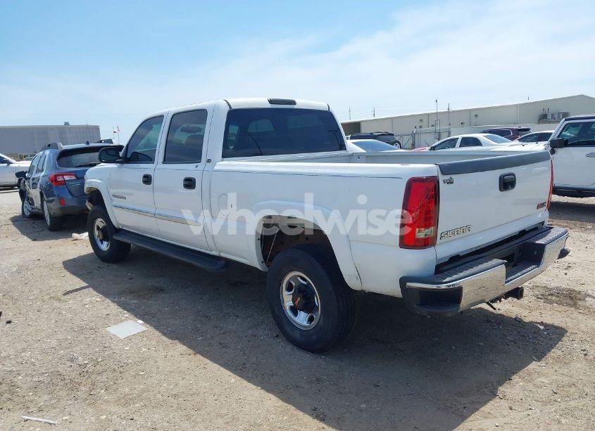 Photo 3 of 2003 Gmc Sierra 2500HD SLE (VIN 1GTHC23U53F144794)