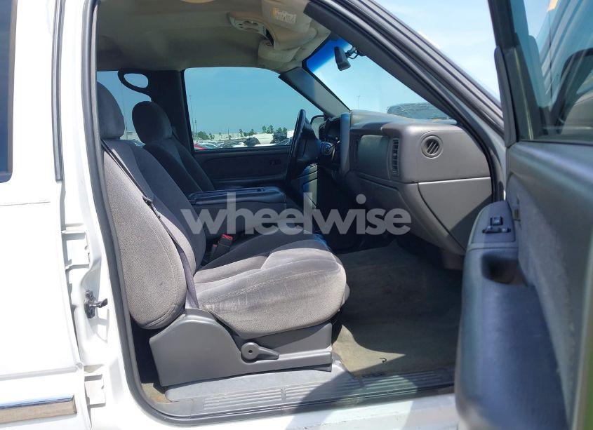 Photo 5 of 2003 Gmc Sierra 2500HD SLE (VIN 1GTHC23U53F144794)