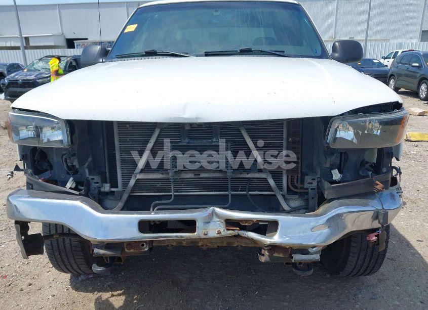 Photo 6 of 2003 Gmc Sierra 2500HD SLE (VIN 1GTHC23U53F144794)