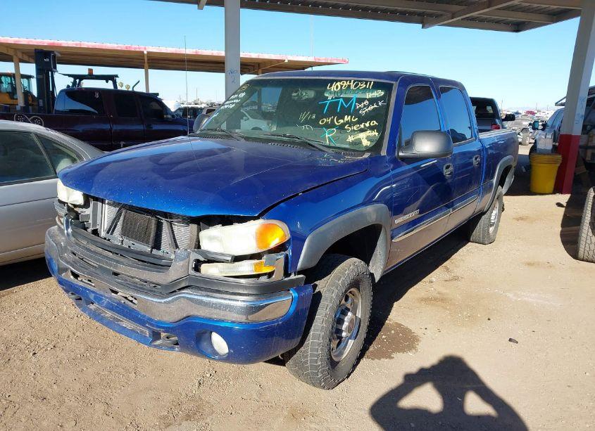Photo 2 of 2004 Gmc Sierra 2500HD SLE (VIN 1GTHC23U54F173620)