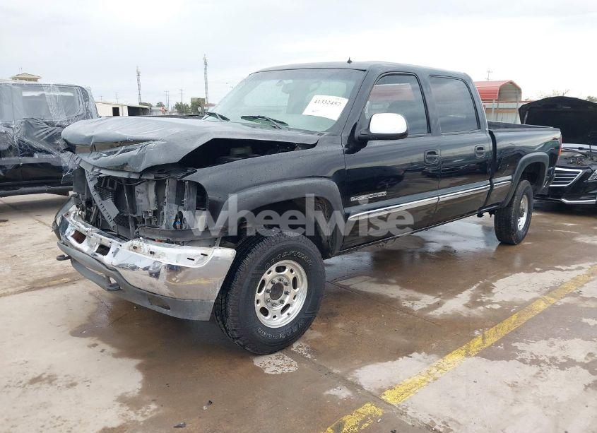 Photo 2 of 2002 Gmc Sierra 2500HD SL (VIN 1GTHC23U72F173793)