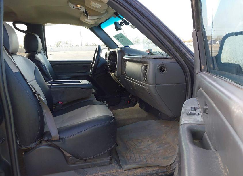 Photo 5 of 2004 Gmc Sierra 2500HD SLE (VIN 1GTHC23U94F116210)