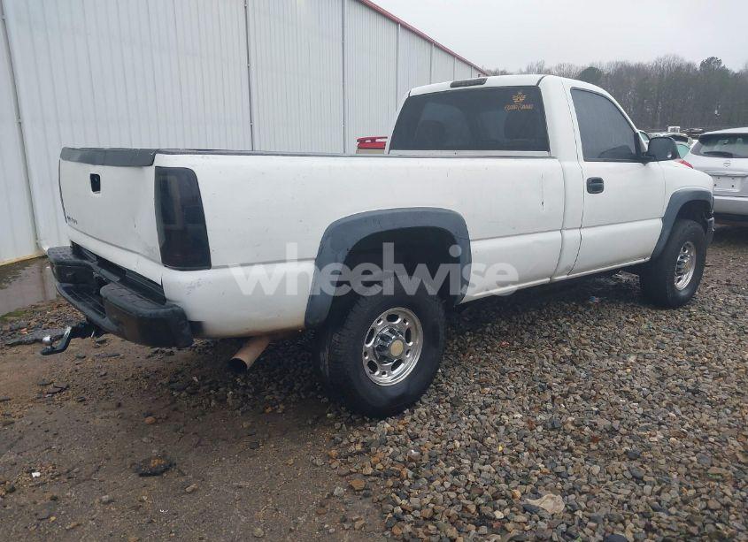 Photo 4 of 2005 Gmc Sierra 2500HD WORK TRUCK (VIN 1GTHC24U65E213158)