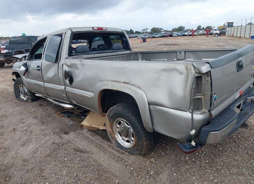 Photo 3 of 2002 Gmc Sierra 2500HD SLE (VIN 1GTHC29G72E301148)
