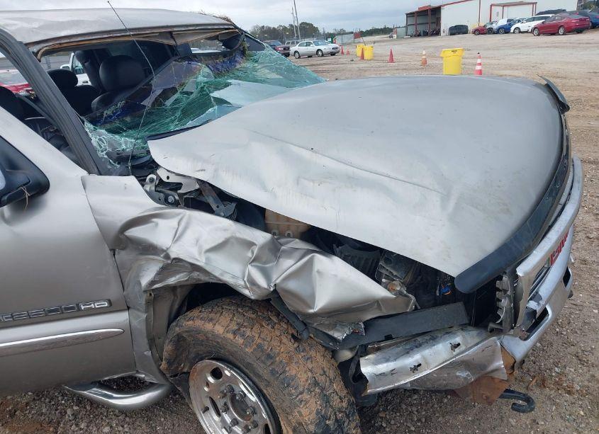 Photo 6 of 2002 Gmc Sierra 2500HD SLE (VIN 1GTHC29G72E301148)