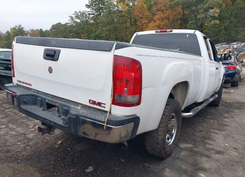 Photo 4 of 2007 Gmc Sierra 2500HD WORK TRUCK (VIN 1GTHC29K57E525899)