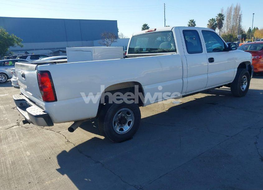 Photo 4 of 2002 Gmc Sierra 2500HD STANDARD (VIN 1GTHC29U02E144116)