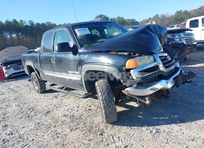 2004 Gmc Sierra 2500HD SLE (VIN 1GTHC29U54E358263) main photo