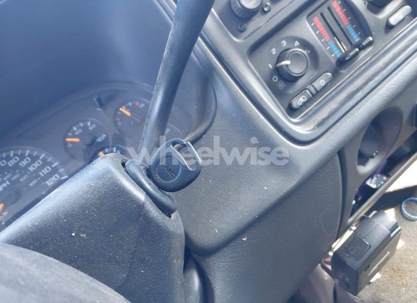 Photo 11 of 2004 Gmc Sierra 2500HD SLE (VIN 1GTHC29U54E358263)