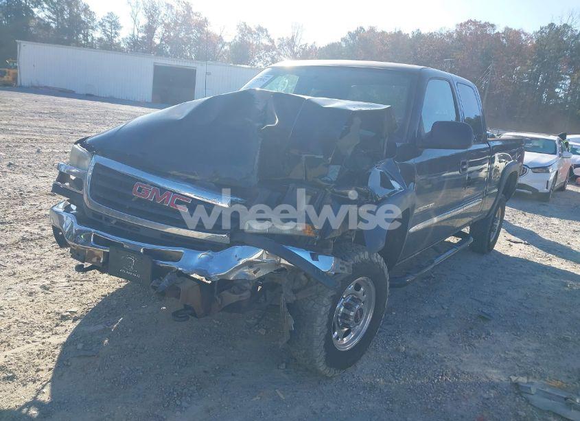 Photo 6 of 2004 Gmc Sierra 2500HD SLE (VIN 1GTHC29U54E358263)