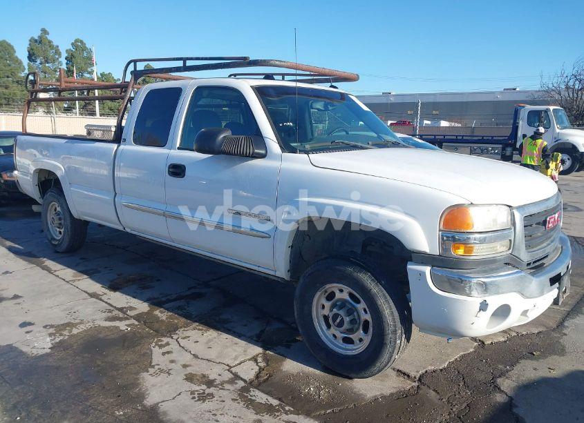2005 Gmc Sierra 2500HD SLE (VIN 1GTHC29U65E337195) main photo