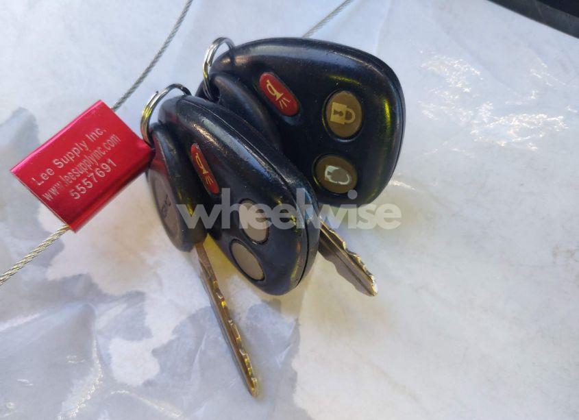 Photo 11 of 2005 Gmc Sierra 2500HD SLE (VIN 1GTHC29U65E337195)