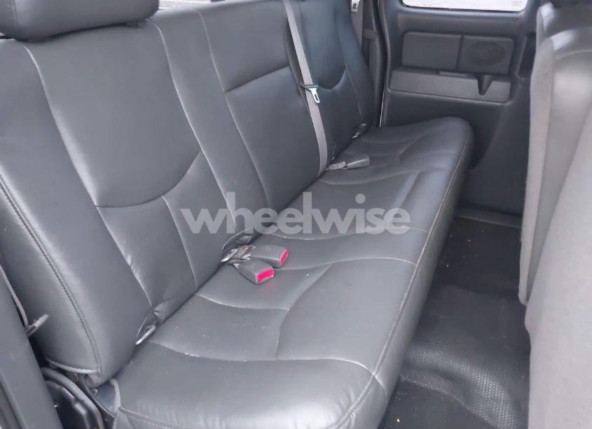 Photo 8 of 2007 Gmc Sierra 2500HD CLASSIC WORK TRUCK (VIN 1GTHC29U77E115168)